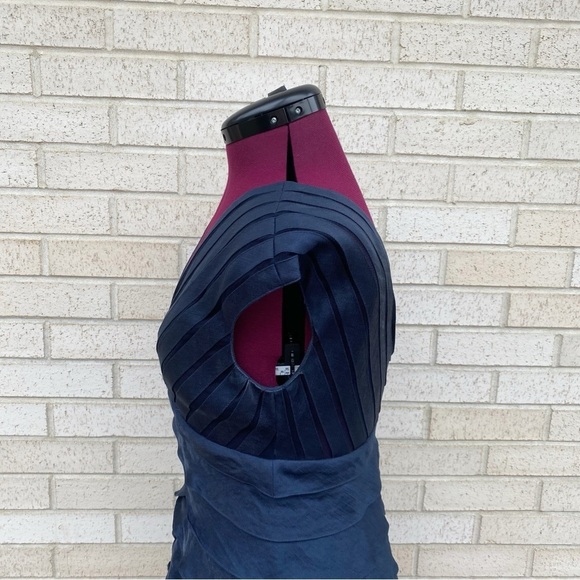 Adrianna Papell Special Occasion Navy Blue Gown Long Dress Ruffles Tiered Sz 6 - Picture 11 of 16